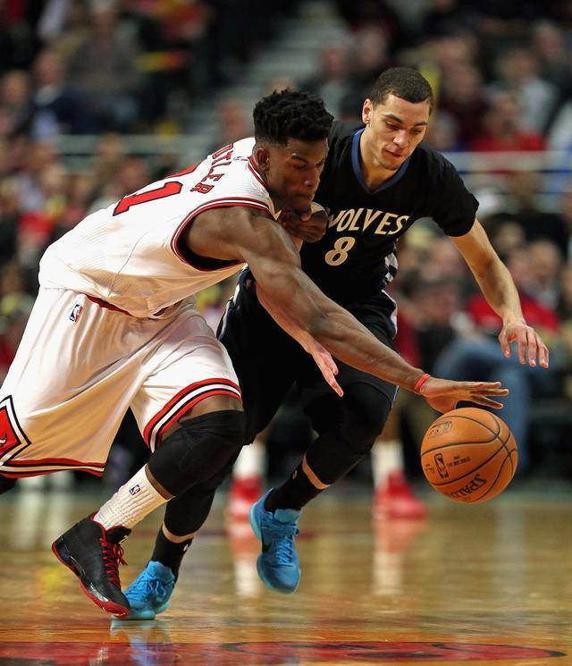 青岛队已经 青岛队已经