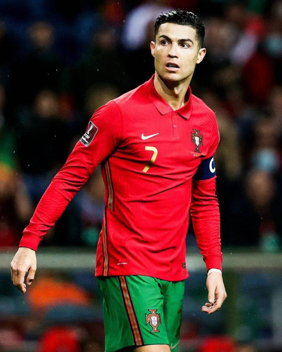 媒体爆瓦基弗银行主力接应加盟上海！发扣拦都出色，上海选对了人.